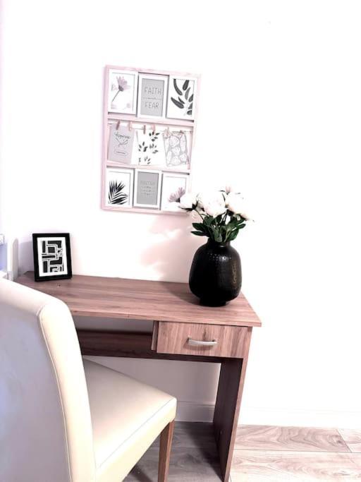 L2 Centre Loft With Ac Appartamento